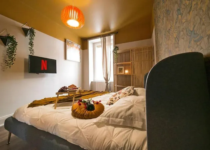 Arty room JACCUZI&SPA CENTRE VILLE HAUT DE GAMME